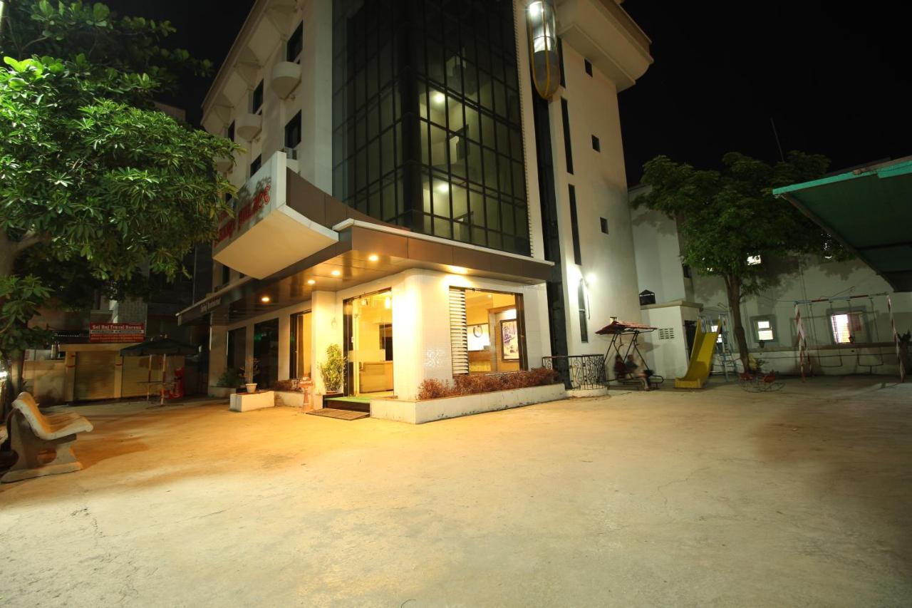 Hotel Laxmibai Palace Shirdi Luaran gambar